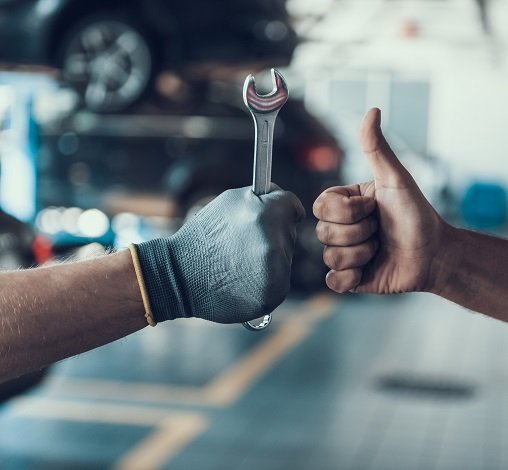 Auto Glass Repair — Auto Body Creationz